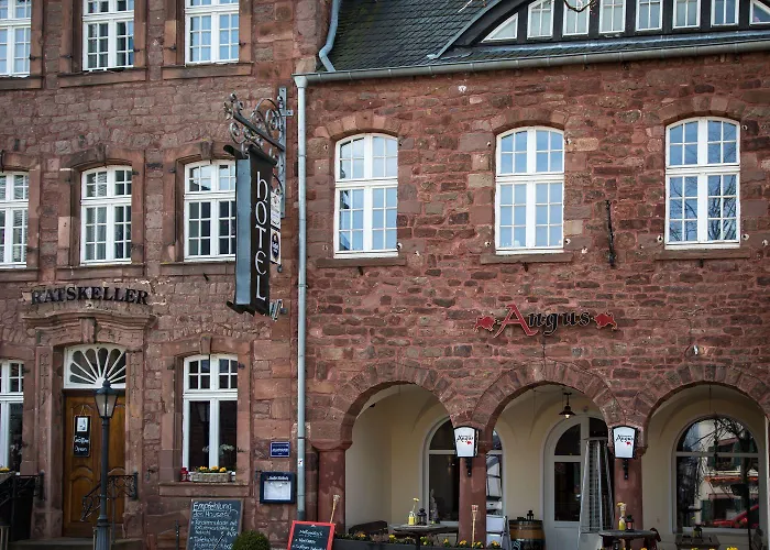 Ratskeller Hotel